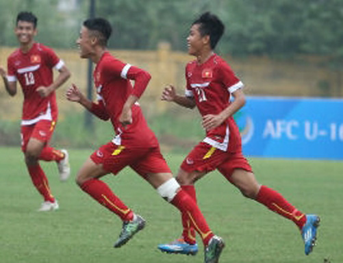 Việt Nam "hủy diệt" Đảo Guam 18-0